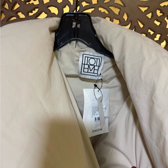 NEW NWT TOTEME Signature cotton-blend shell down Jacket 6 - Picture 5 of 5